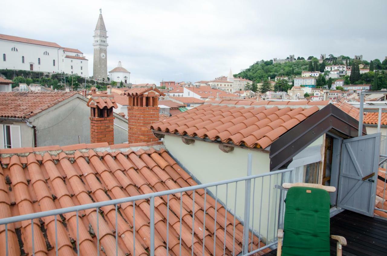 Appartamento Penthouse Presernovo Nabrezje Pirano Esterno foto